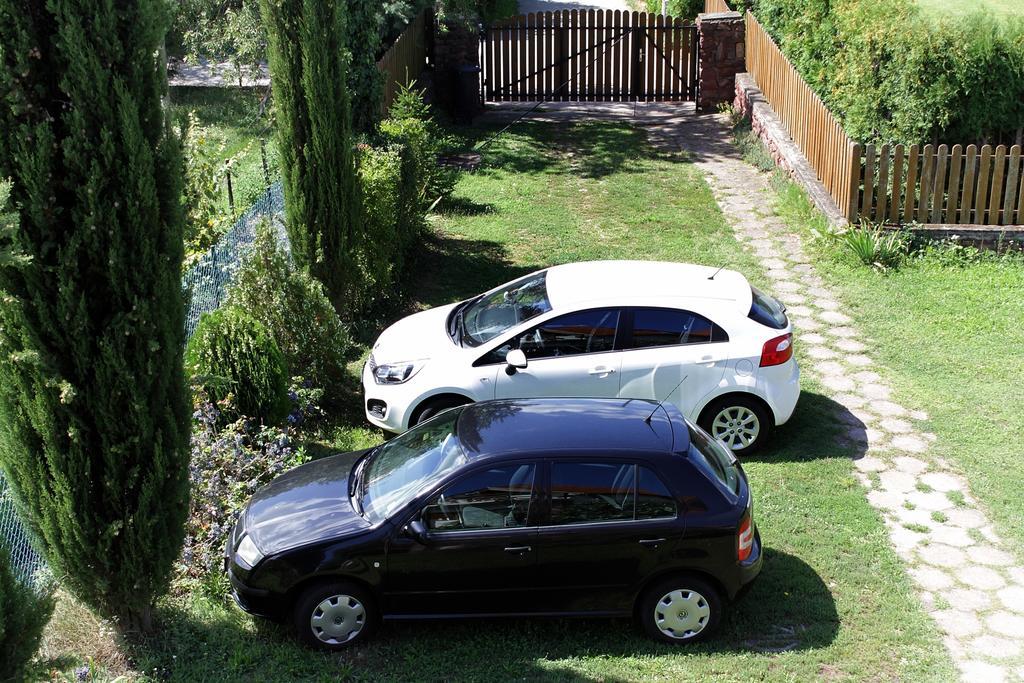 Voeroesko Apartmanhaz Révfülöp Dış mekan fotoğraf